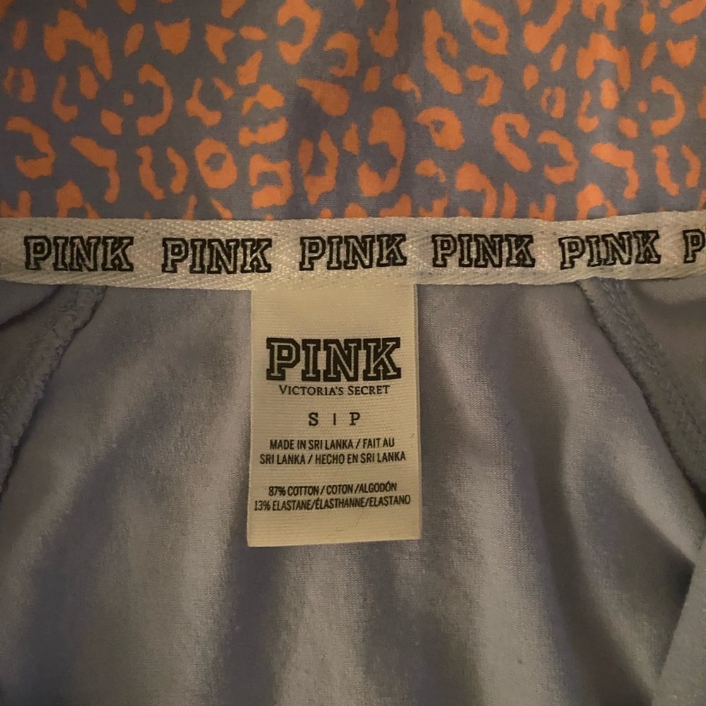VS half-zip. Small - Picture 3 of 3